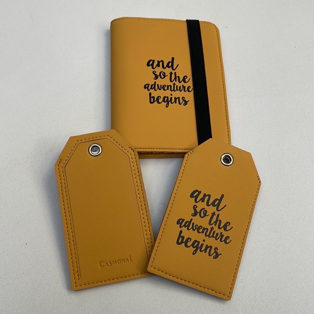 NWT Casmonal Passport Wallet & Luggage Tags Travel Set